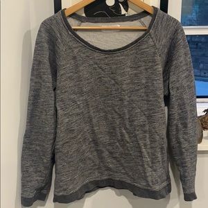 Cozy Basic Everlane Sweatshirt